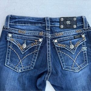 Miss Me women’s jeans size 27 x 30.